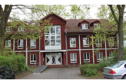 Hamburg-Volksdorf - 1-Monat mietfrei-helle Büroräume im 1.OG