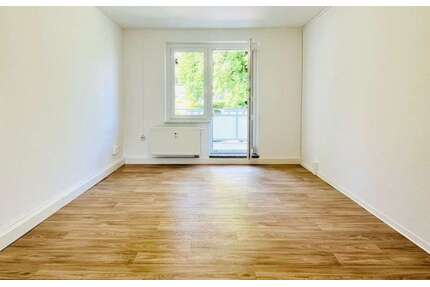 Wohnung zum Mieten in Freital 315,15 € 49.63 m²