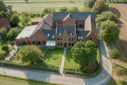 Haus zum Kaufen in Krefeld 2.790.000,00 € 407 m²