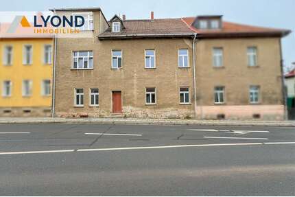 Haus zum Kaufen in Ballenstedt 28.000,00 € 293 m²