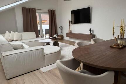 Helle 5-Zimmer-Wohnung mit Balkon, FBH & Klimaanlage - Eppingen