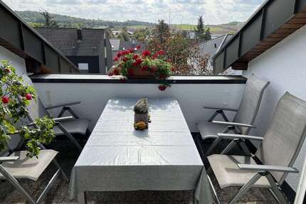 Wohnung zum Kaufen in Marbach-Rielingshausen 258.000,00 € 100.11 m²