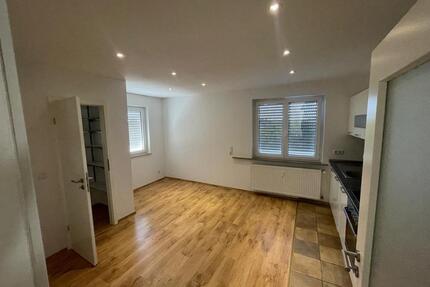 3 Zimmer Wohnung - 950,00&nbsp;EUR Kaltmiete, ca.&nbsp; 85,00&nbsp;m&sup2; in Linden (PLZ: 35440)