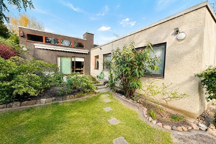 RESERVIERT - Architektenbungalow mit besonderer Raumhöhe und Südwestterrasse - Berlin