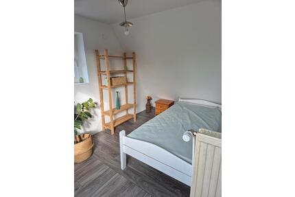 1 Zimmer mit separatem Badezimmer zu vermieten NUR KURZZEIMIETE - Bielefeld Schildesche