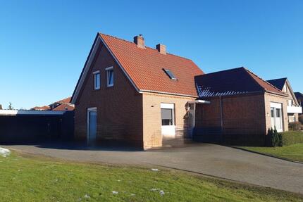Wohnhaus von zwei aneinander gebauten Wohnhäusern zu vermieten. - Moormerland