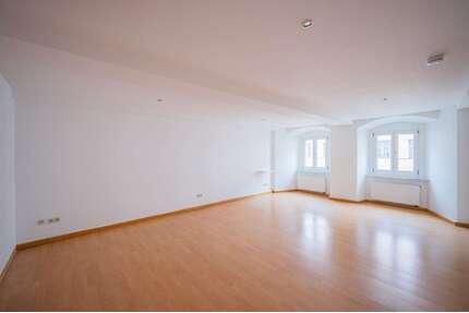 Wohnung zum Mieten in Deggendorf 697,00 € 82 m²