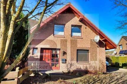 Haus zum Kaufen in Ratekau 698.000,00 € 270 m²