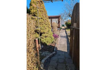 Garten in liebevolle Hände abzugeben - Schwerin Gartenstadt