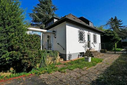 Die Lage war nie besser! Bungalow in Bestlage mit vielen Möglichkeiten. - Bad Honnef
