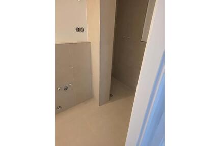 Große, frisch renovierte 4-Zimmer-Dachgeschosswohnung in Hagen-We