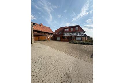 Geräumige 5-Zimmerwohnung inkl. Garage - Wasbüttel