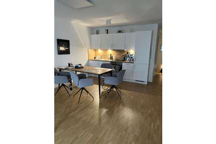 Wohnung zum Mieten in Regensburg 1.128,00 € 75.7 m²