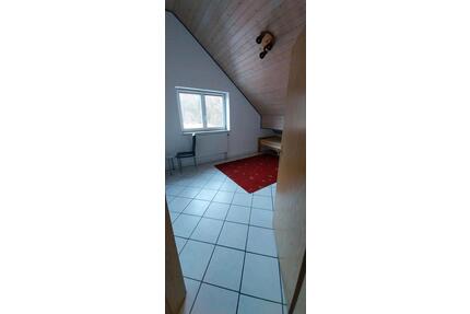 1 zimmer in 3er wg - 550,00&nbsp;EUR Kaltmiete, ca.&nbsp; 12,00&nbsp;m&sup2; in Eriskirch (PLZ: 88097)