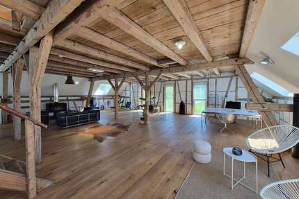 Wohnung zum Kaufen in Rohrdorf 489.000,00 € 270 m²