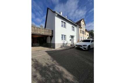 Haus zum Kaufen in Sachsenheim, Württemberg 399.000,00 € 88 m²