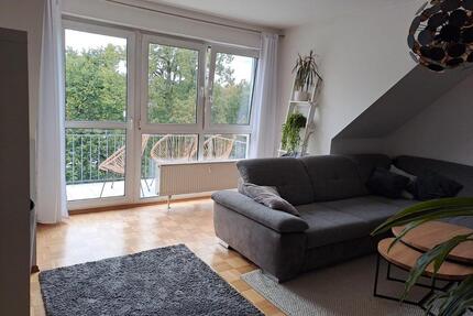 Sonnige 3 Zi.- Dachgeschosswohnung - Landshut