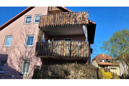 Schöne Dachgeschosswohnung mit Balkon - Bad Neustadt an der Saale