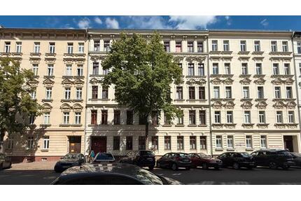 Charmante 2-Zimmer-Wohnung in denkmalgeschütztem Altbau - Leipzig Nordost