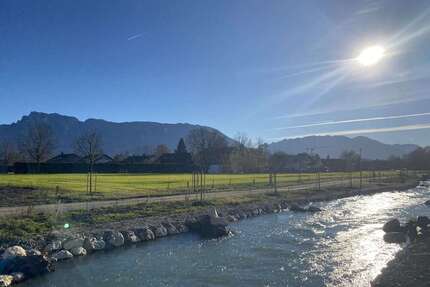 Grundstück zu verkaufen in Ainring 385.000,00 € 573 m²