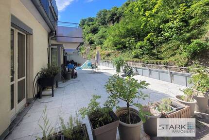 Charmante Stadtwohnung im Spitäle mit Terrasse im Grünen am Festungsberg – bezugsfrei ab September - Würzburg Altstadt
