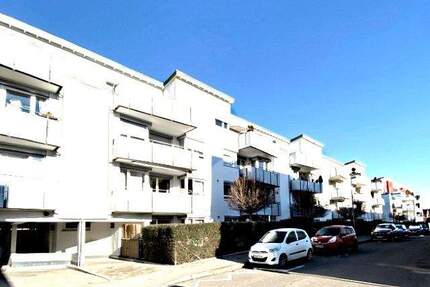 4 12-ZIMMER-MIETWOHNUNG im EG mit Aufzug, Terrasse, Gartenanteil & evtl. Einbauküche in STUTTGART-WEILIMDORF