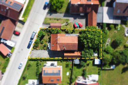 Baugrundstück in Toplage: Platz für modernes Wohnen in Neukeferloh - Grasbrunn