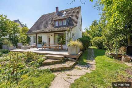 Haus zum Kaufen in Neuss - Bolssiedlung 838.000,00 € 130 m²