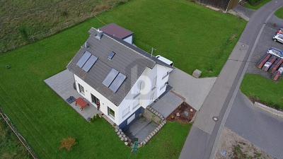 GRENZNAH, MODERN, NATUR, EFFIZIENT, FAMILIENDOMIZIL - Trimport