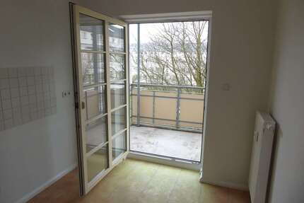 Wohnung zum Mieten in Chemnitz 310,00 € 51 m²