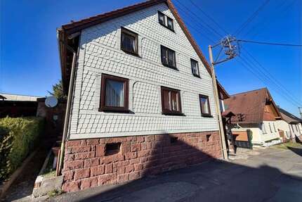 Haus zum Kaufen in Geratal 139.000,00 € 150 m²
