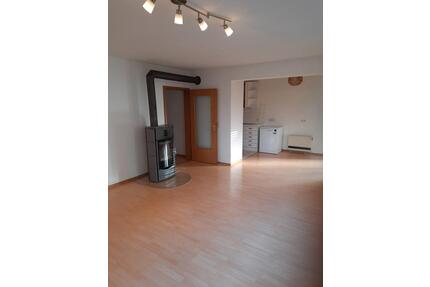 3 12 Zimmer-Wohnung in Gemmrigheim zu vermieten