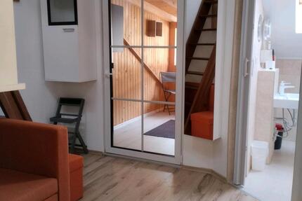 Möbliertes Studio mit Terrasse, Küche, Bad zu vermieten. - Wittibreut