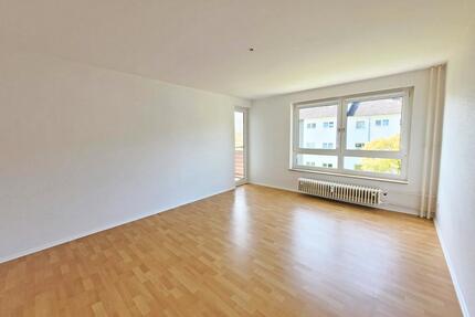SOFORT FREI!!! Attraktive 3- Zimmerwohnung mit Balkon in der Jenaer Straße - Bad Hersfeld