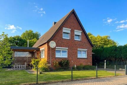 Alle unter einem Dach - Einfamilienhaus mit Einliegerwohnung in Rethwisch!