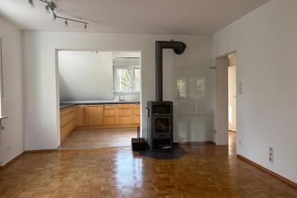 3-Zi.-Wohnung SchwabachLimbach - 900,00&nbsp;EUR Kaltmiete, ca.&nbsp; 90,00&nbsp;m&sup2; in Schwabach (PLZ: 91126)