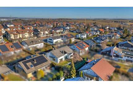 Imposantes EFHZFH mit stolzen 238 m² Wohnfläche - sofort frei - Weil im Schönbuch