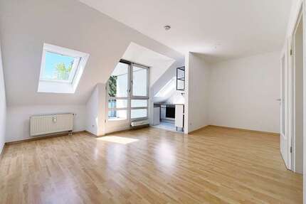 Wohnung zum Kaufen in Unterhaching 250.000,00 € 29.82 m²