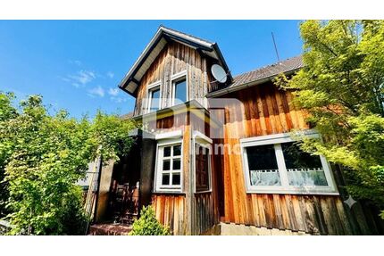 Charmantes EinfamilienhausResthof mit viel Platz, modernisierter Technik und idyllischem Garten - Bad Gandersheim