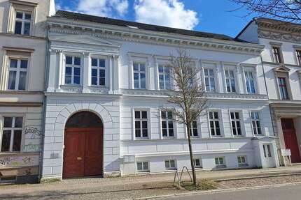 Wohnung zum Mieten in Greifswald 1.088,00 € 83 m²
