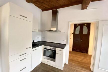 Frisch renovierte 2-Raumwohnung mit Terrasse und Einbauküche in Grimma zu vermieten