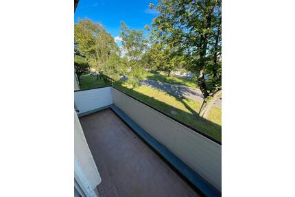 3-Zimmer-Wohnung (58 m²) mit Balkon – saniert & neue Fenster - Seegebiet Mansfelder Land