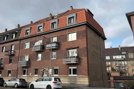 Gepflegte 2-Zimmer-Wohnung mit Stellplatz in Mannheim-Neuostheim