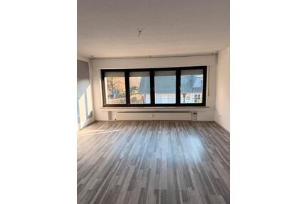 Helle 3-Zimmer-Wohnung (88 m2) mit großem Eckbalkon - Bad Oeynhausen Rehme