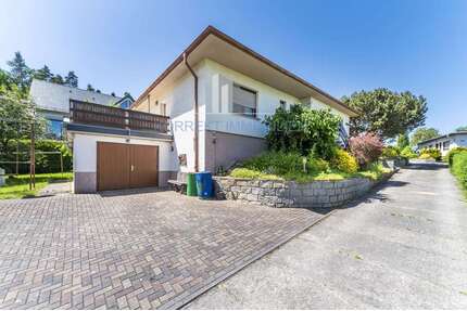 Haus zum Kaufen in Großkmehlen 205.000,00 € 140 m²