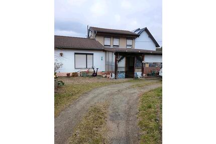 kleines Häuschen mit großem Grundstück - Großräschen