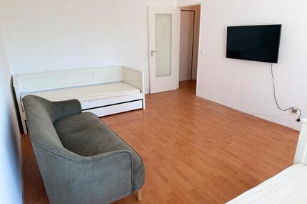 Wohnung - 1 Zimmer in Neukölln nahe Ubhf Johannisthaler Chaussee - Berlin Tempelhof-Schöneberg
