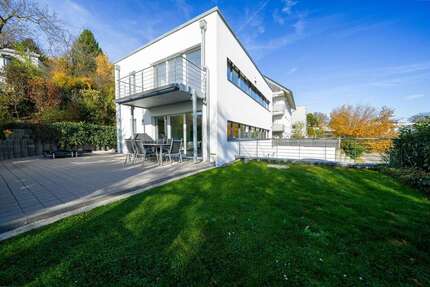 Haus zum Kaufen in Pforzheim 865.000,00 € 230 m²