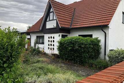 Haus zum Kaufen in Eitensheim 375.000,00 € 145.12 m²