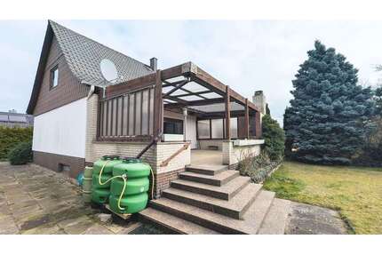 Haus zum Kaufen in Brechtorf 130.000,00 € 142 m²